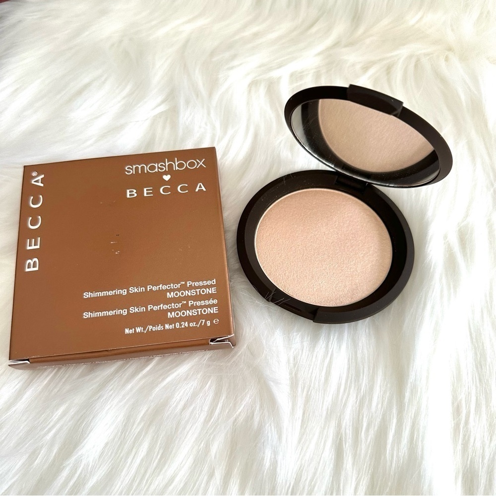 BNIB Smashbox X BECCA Shimmering Skin Perfector™ Pressed Highlighter - Moonstone